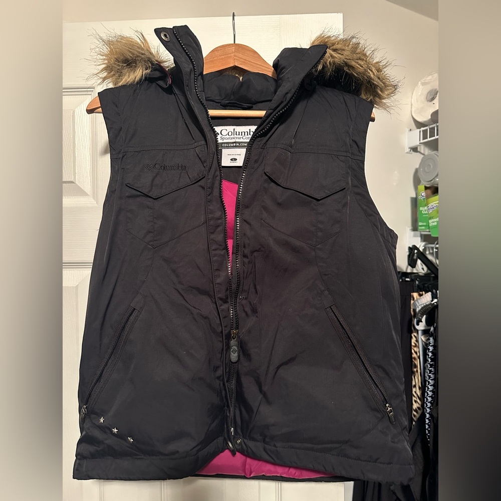 Columbia Down Faux Fur Hooded Black Vest- Sz. Large